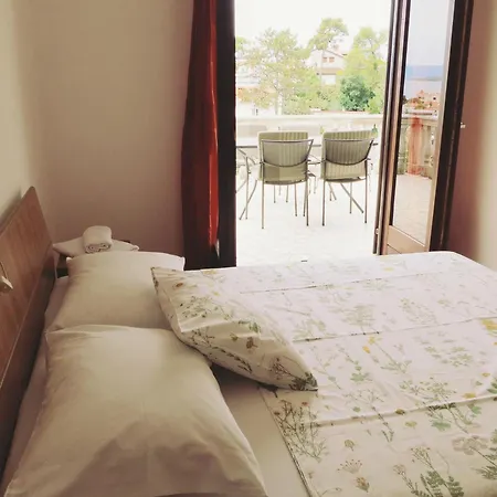 With A Parking Space Malinska, Krk - 19290 Apartment *